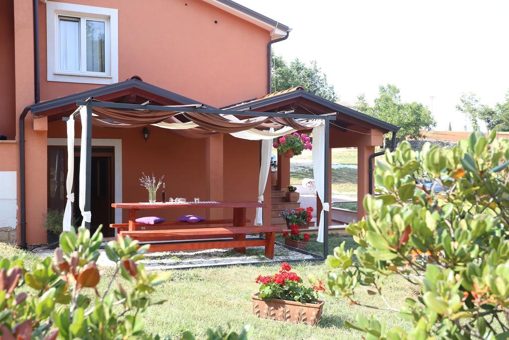 Apartments Matelici Divsici Экстерьер фото